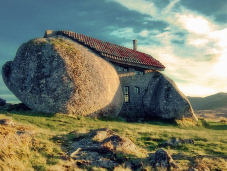 http://www.estaterebate.com/Blog/images/articles/stone-house-portugal-1.jpg